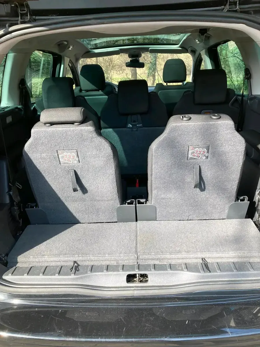 Gebraucht Peugeot 5008 170 PS (125 kW) 2011 Schwarz Van / Kleinbus