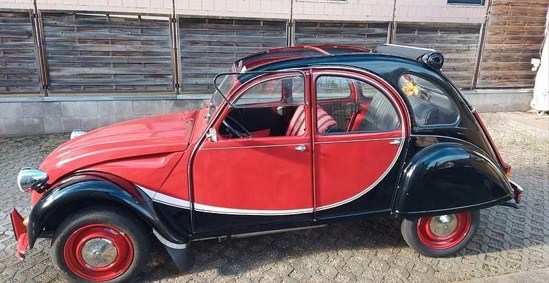 Gebraucht Citroën 2CV 31 PS (22 kW) 1982 Rot Limousine