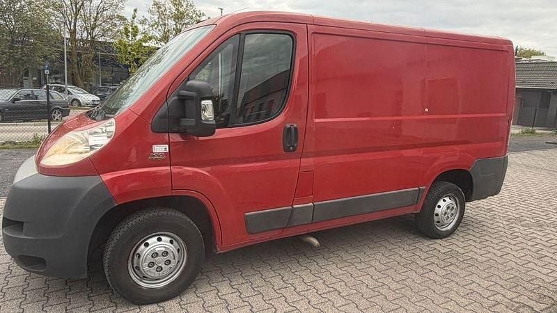 Używany Fiat Ducato 101 KM (74 kW) 2012 Czerwony Van