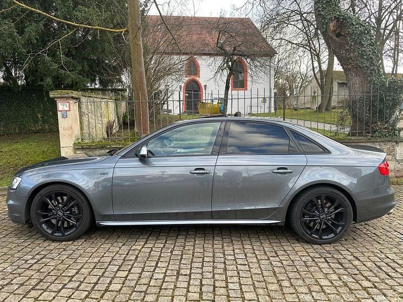 Gebraucht Audi S4 Sport 333 PS (244 kW) 2012 Grau Limousine