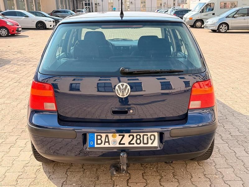 Gebraucht VW Golf IV 75 PS (55 kW) 2002 Blau Limousine