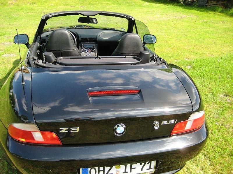 Gebraucht BMW Z3 170 PS (125 kW) 2002 Schwarz Cabrio