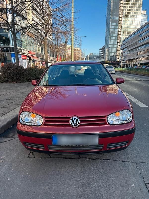 Gebraucht VW Golf IV 102 PS (75 kW) 2001 Rot Limousine