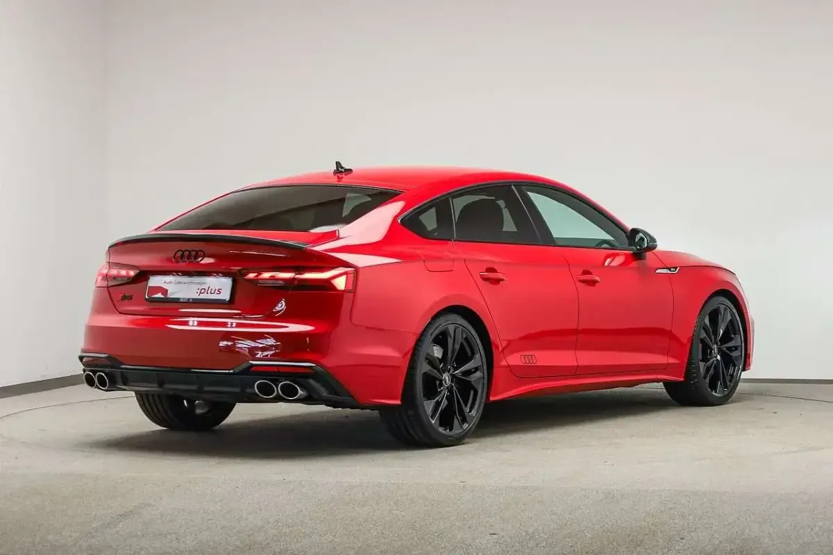 Gebraucht Audi S5 341 PS (250 kW) 2023 Tangorot metallic Coupé
