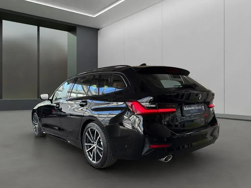 Gebraucht BMW 330 Performance 265 PS (194 kW) 2020 Schwarz Limousine