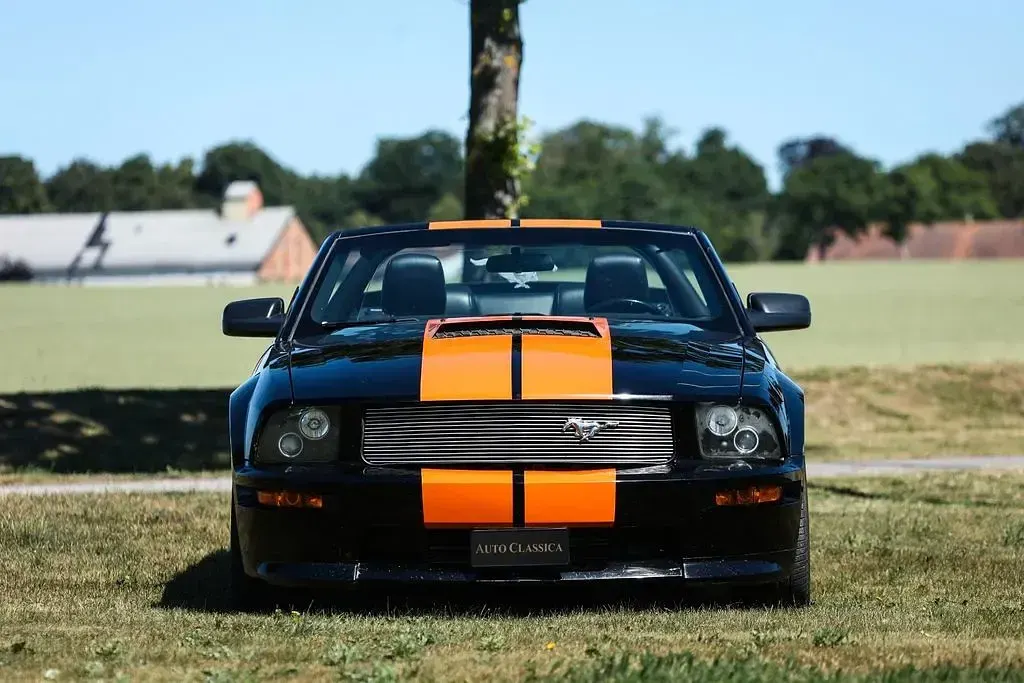 Gebraucht Ford Mustang GT Convertible 305 PS (224 kW) 2006 Schwarz Cabrio