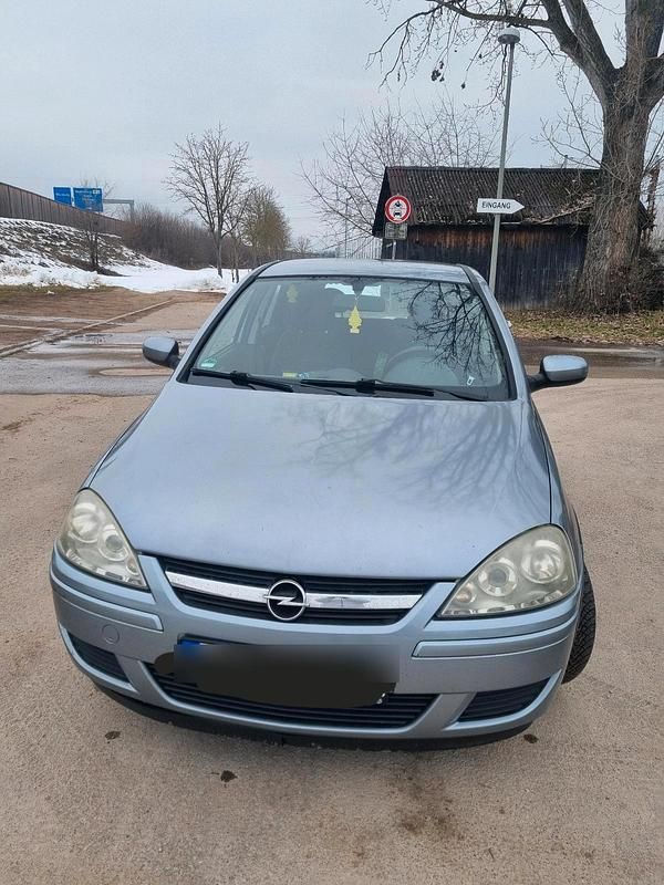 Grau Gebraucht 2005 Opel Corsa Kleinwagen | 850 € (Guter Preis) - Bild 1/4