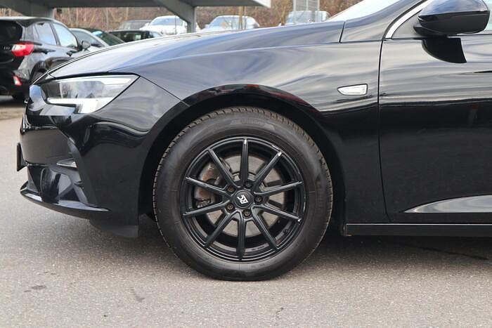 Gebraucht Opel Insignia Elegance 170 PS (125 kW) 2022 Diamant schwarz Kombi