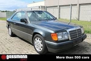 Gebraucht Mercedes 230 132 PS (97 kW) 1992 Schwarz Coupé