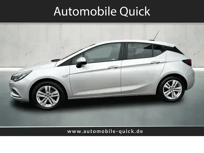 Gebraucht Opel Astra Active 105 PS (77 kW) 2017 Silber Limousine