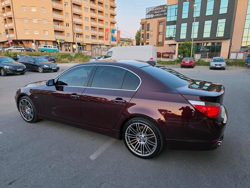 Rot Gebraucht 2006 BMW 530 Performance Limousine | 6.500 € (Teuer) - Bild 1/4