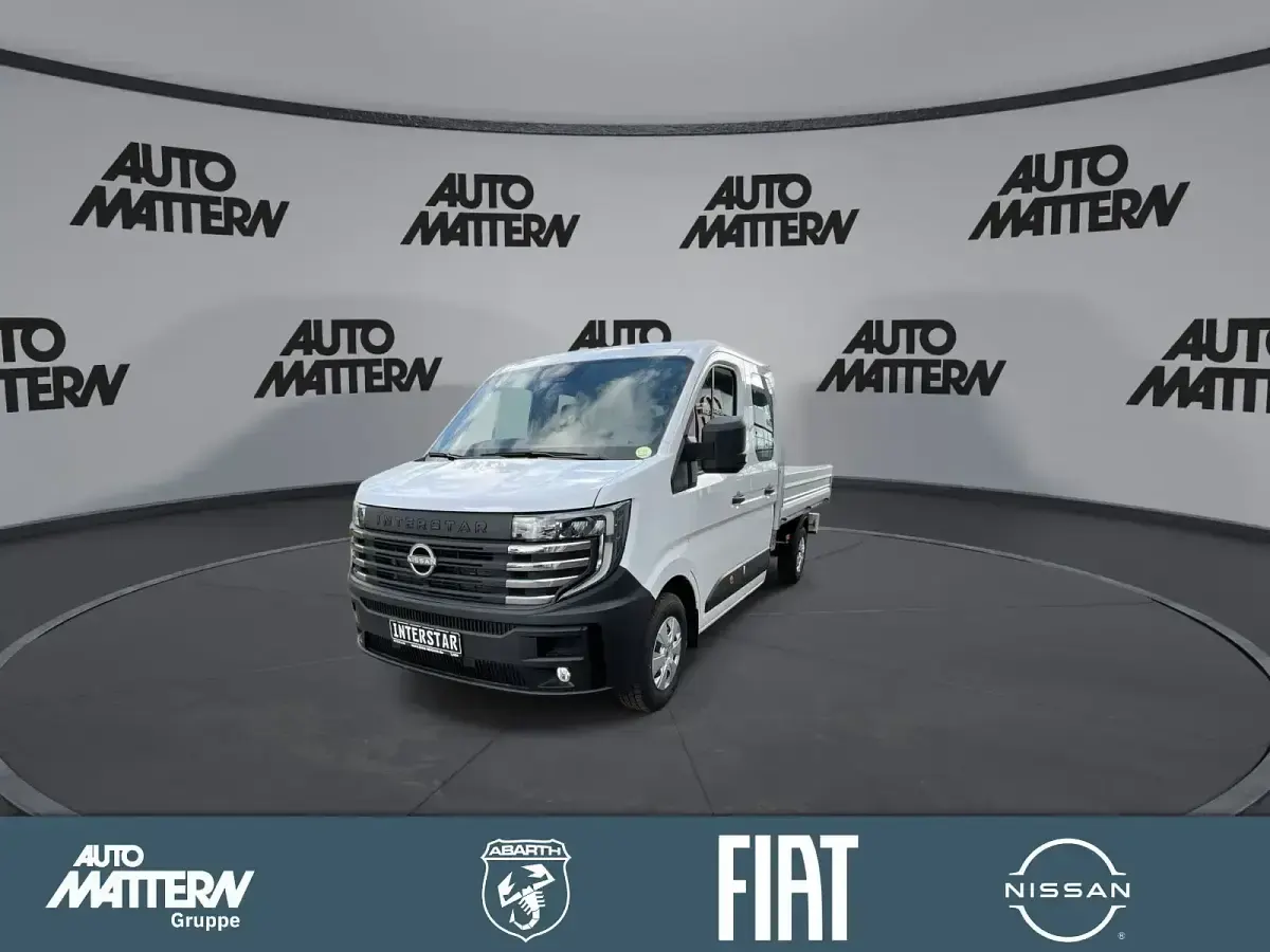 Neu Nissan Interstar N-Connecta 110 PS (80 kW) 2026 Weiß Van