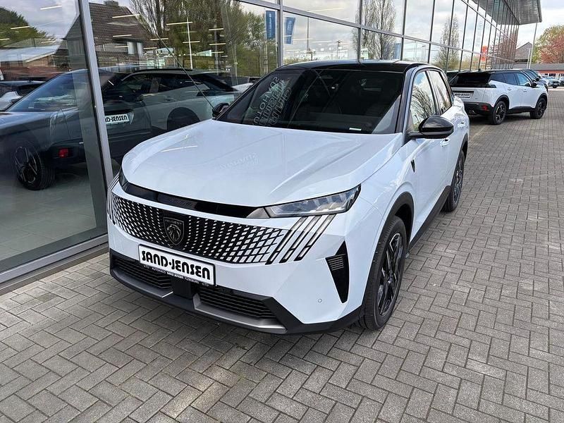 Okenitweiß metallic Neu 2025 Peugeot 3008 GT SUV | 30.995 € (Superpreis) - Bild 1/4