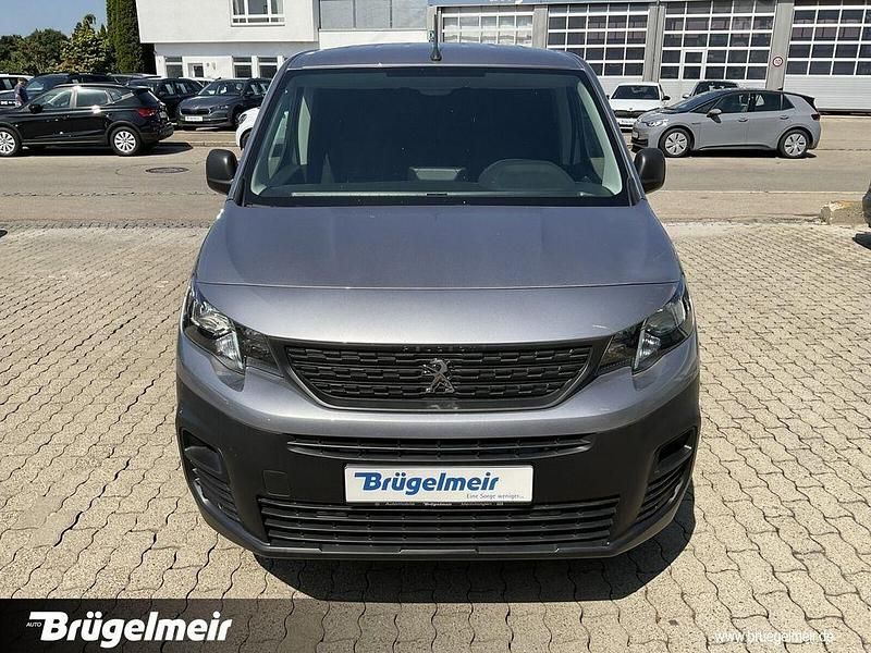 Neu Peugeot Partner 131 PS (96 kW) 2025 Lack grau artense/typ aussenve Van / Kleinbus
