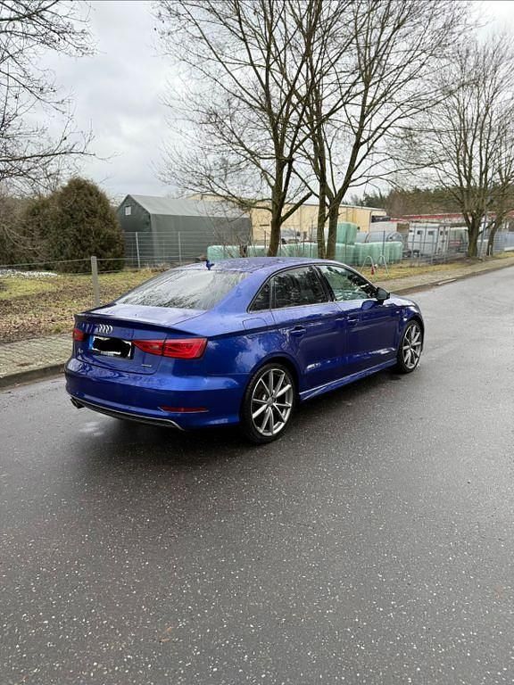 Gebraucht Audi A3 S-Line 184 PS (135 kW) 2016 Blau Limousine
