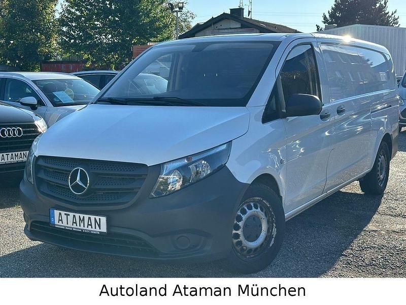 Weiß Gebraucht 2018 Mercedes Vito Van / Kleinbus | 16.990 € (Superpreis) - Bild 1/4