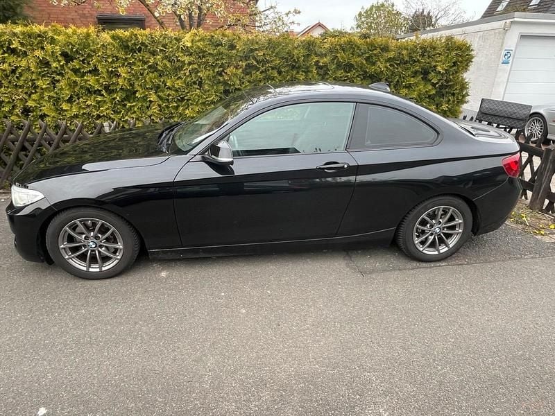 Gebraucht BMW 220 190 PS (139 kW) 2016 Schwarz Coupé