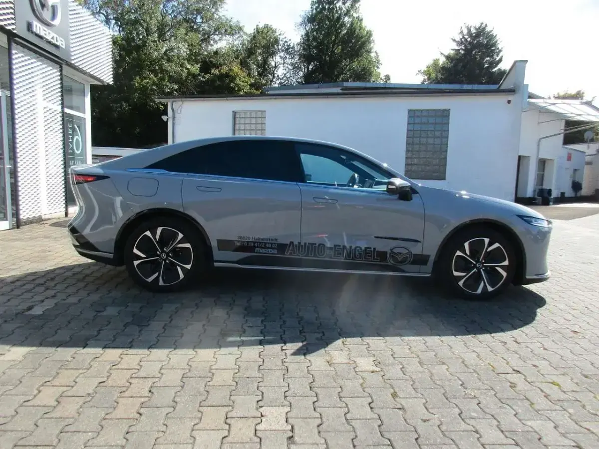 Gebraucht Mazda 6e Takumi-Line 189 kW (258 PS) 2026 Grau Limousine