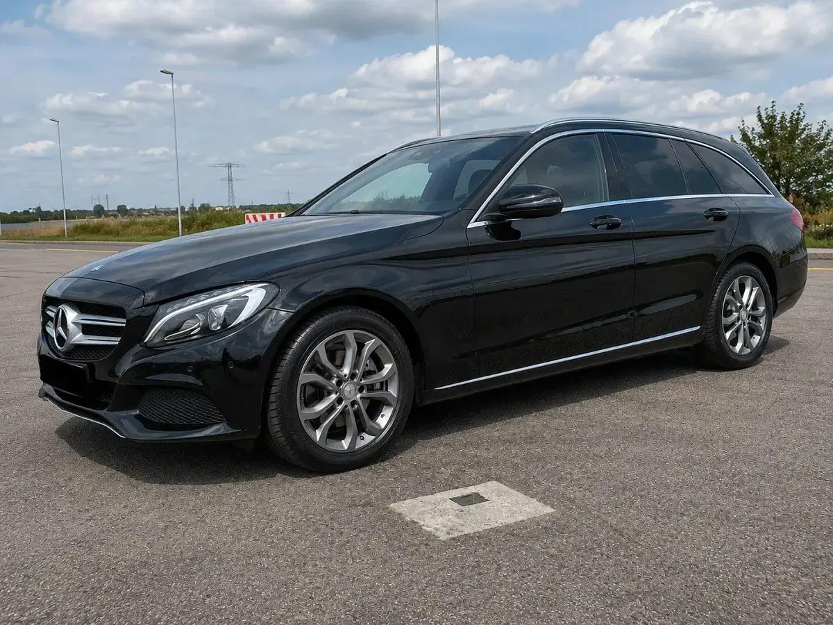 Gebraucht Mercedes C220 Exclusive 170 PS (125 kW) 2016 Schwarz Kombi