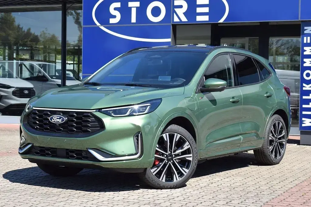 Neu Ford Kuga ST-Line X 242 PS (177 kW) 2026 Bursting green SUV