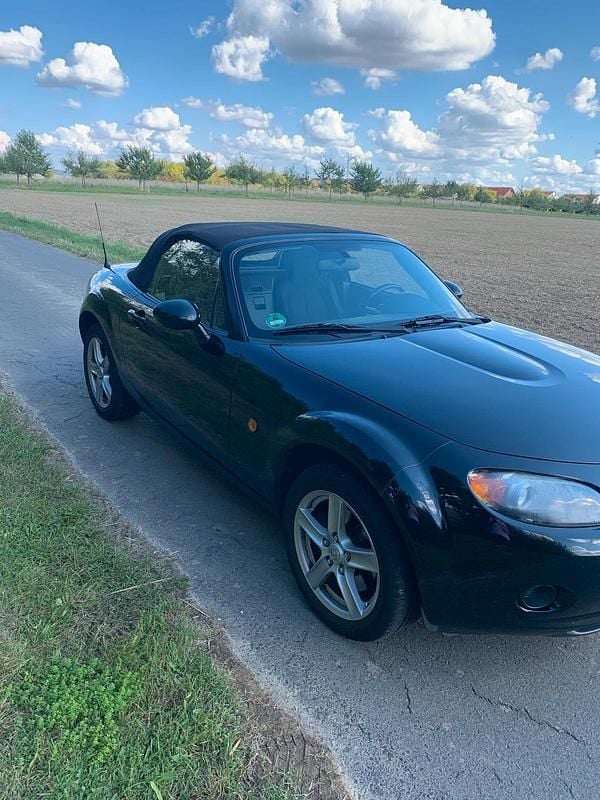 Gebraucht Mazda MX5 126 PS (92 kW) 2006 Schwarz Cabrio