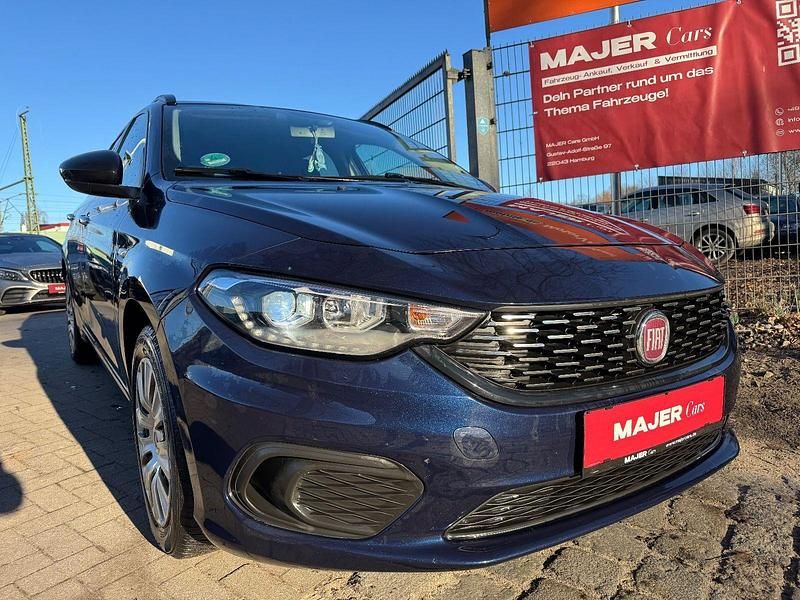 Gebraucht Fiat Tipo Easy 95 PS (69 kW) 2019 Blau Kombi