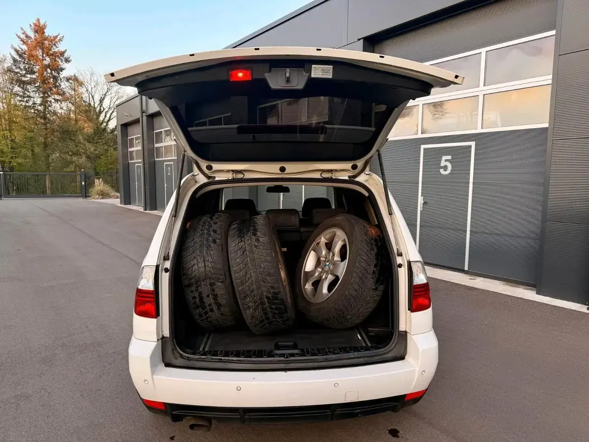 Gebraucht BMW X3 142 PS (104 kW) 2010 Weiß SUV