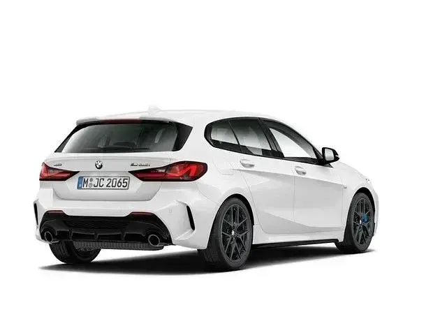 Gebraucht BMW M135 Performance 306 PS (225 kW) 2020 Weiß Kleinwagen
