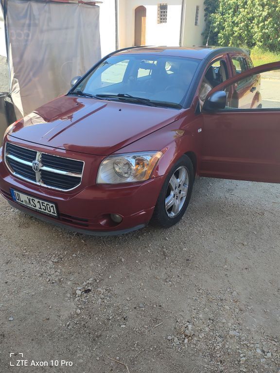 Rot Gebraucht 2007 Dodge Caliber SXT SUV | 3.550 € - Bild 1/4