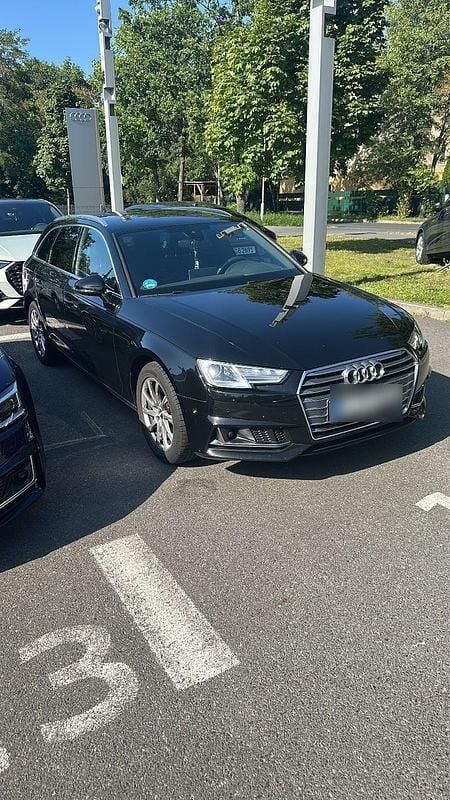 Usata Audi A4 Design 150 CV (110 kW) 2019 Nero Station wagon