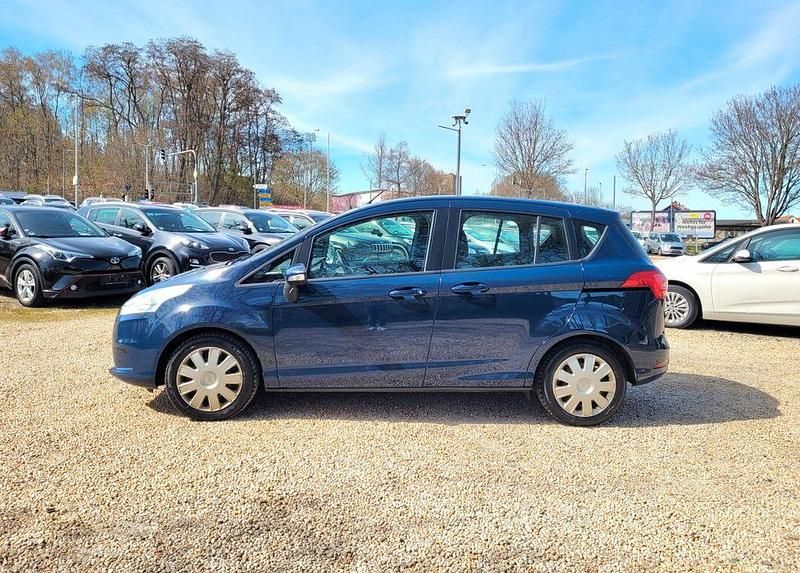 Second-hand Ford B-MAX SYNC Edition 101 CP (74 kW) 2013 Albastru Monovolum