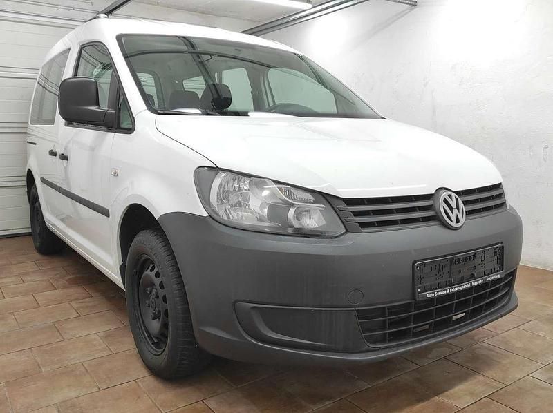 Usata VW Caddy 75 CV (55 kW) 2011 Bianco Monovolume