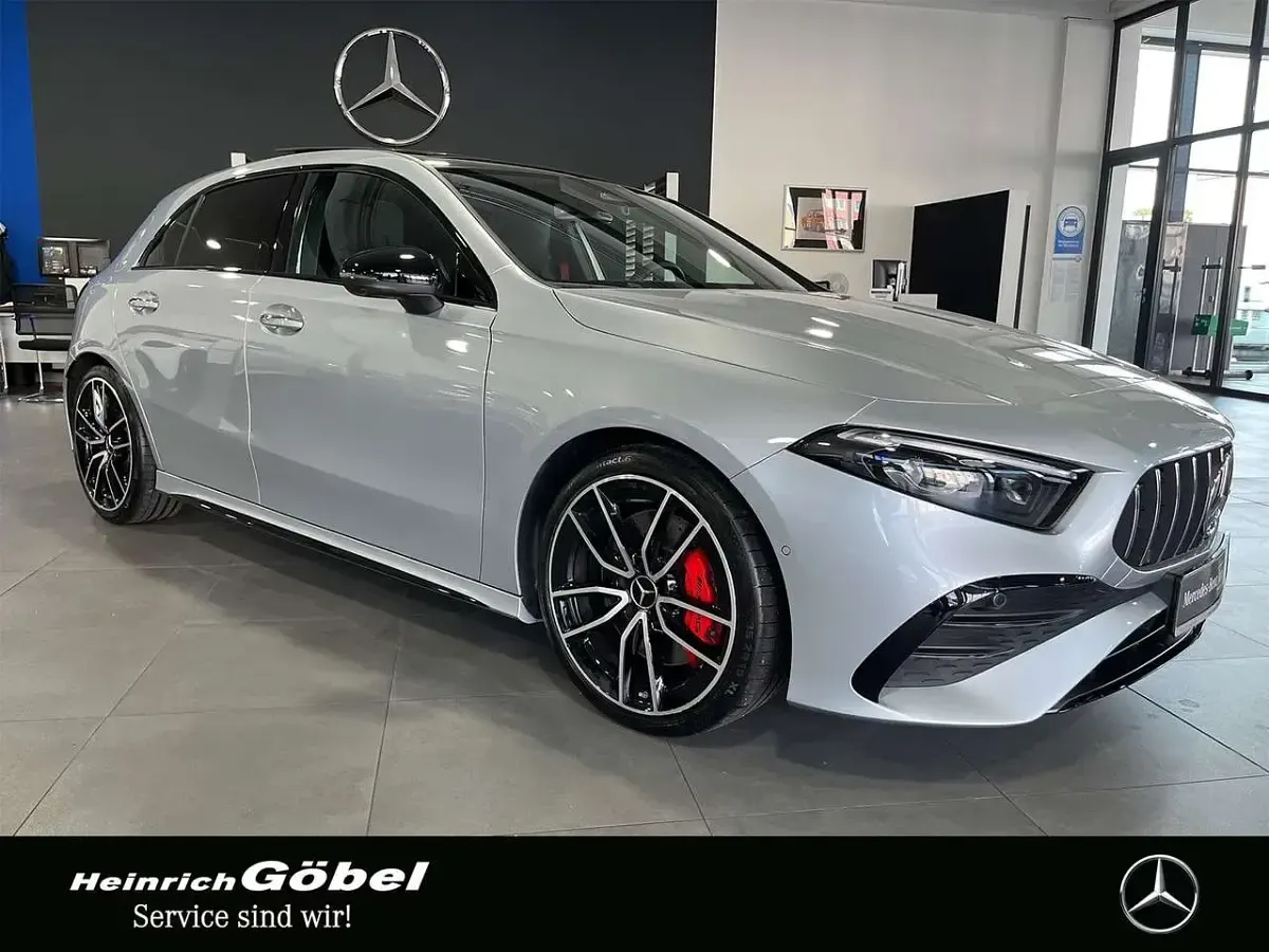 Gebraucht Mercedes A35 AMG AMG 306 PS (225 kW) 2025 Silber Limousine