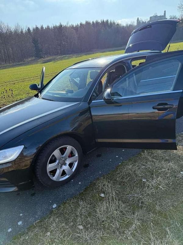 Gebraucht Audi A6 177 PS (130 kW) 2011 Kombi