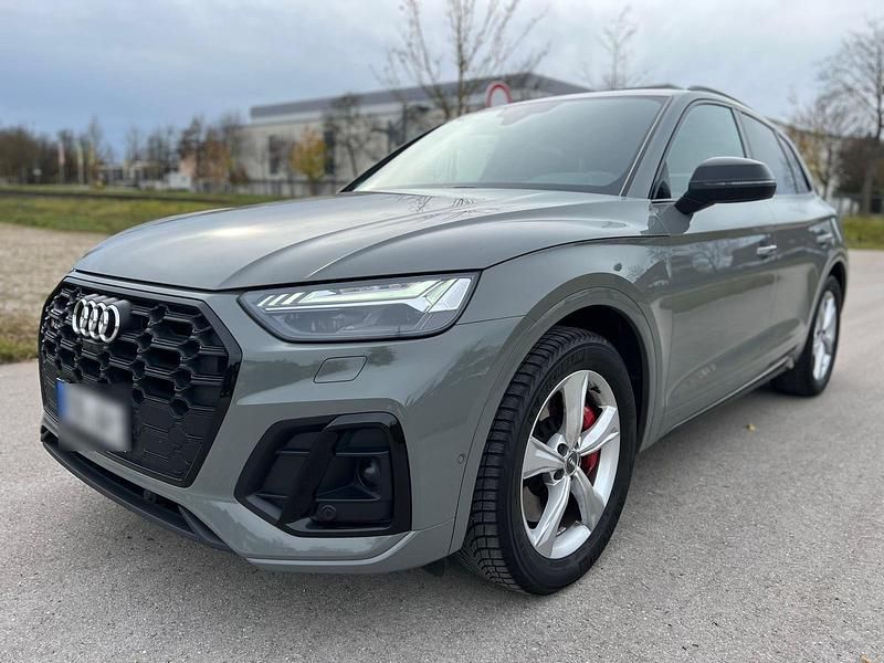 Grau Gebraucht 2021 Audi SQ5 SUV | 38.900 € (Guter Preis) - Bild 1/4