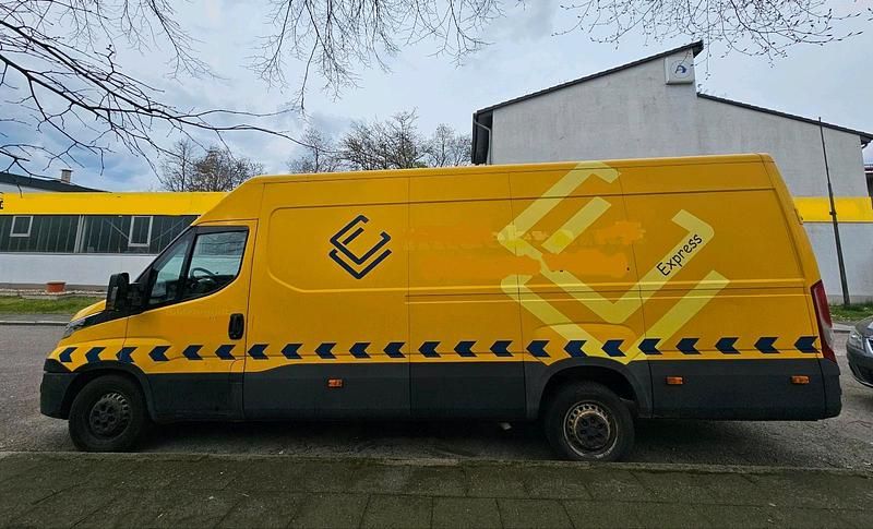 Gebraucht Iveco Daily 116 PS (85 kW) 2017 Gelb Van / Kleinbus