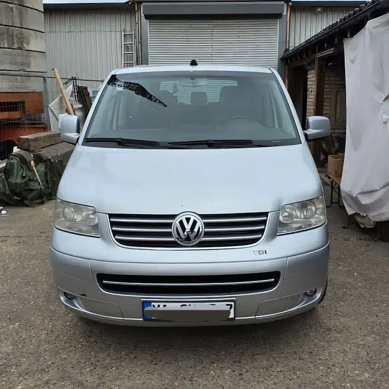 Gebraucht VW Multivan 131 PS (96 kW) 2003 Silber Van / Kleinbus