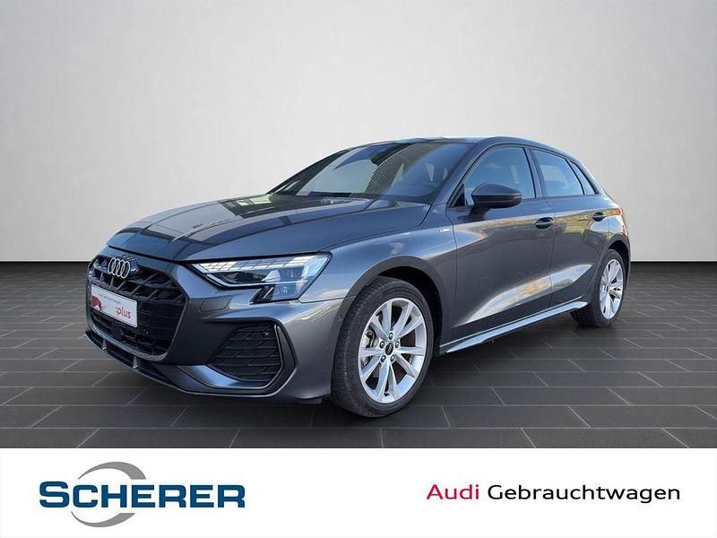 Grau Gebraucht 2025 Audi A3 Sportback Sport Limousine | 32.790 € (Guter Preis) - Bild 1/4