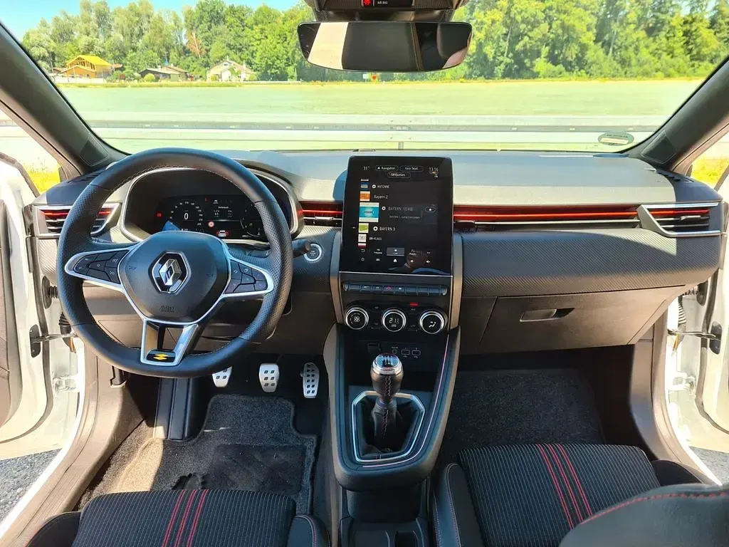 Gebraucht Renault Clio R.S. 91 PS (66 kW) 2023 Weiß Kleinwagen