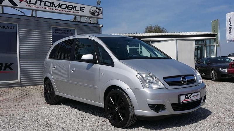 Second-hand Opel Meriva 90 CP (66 kW) 2010 Argintiu Monovolum