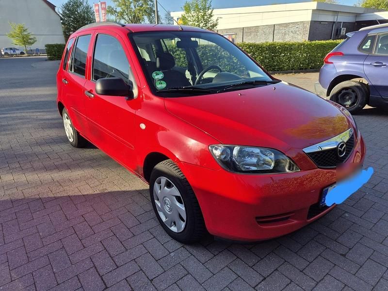 Second-hand Mazda 2 80 CP (58 kW) 2004 Roșu Hatchback