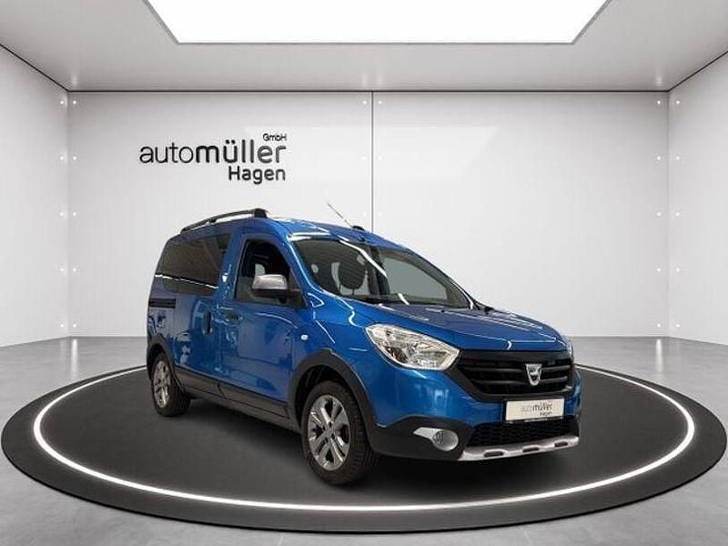 Gebraucht Dacia Dokker Stepway 116 PS (85 kW) 2017 Blau Van / Kleinbus