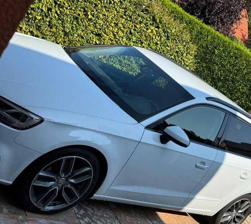 Gebraucht Audi A3 Sport 150 PS (110 kW) 2019 Weiß Limousine