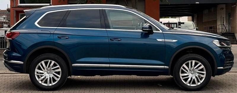 Gebraucht VW Touareg 231 PS (169 kW) 2019 Blau SUV