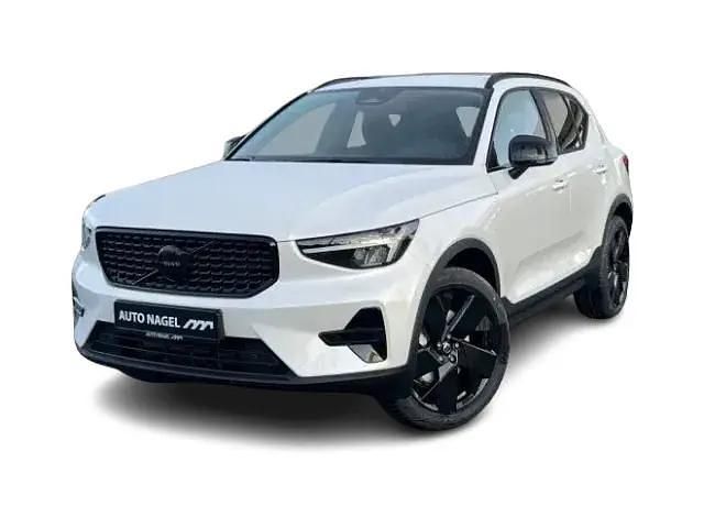 Gebraucht Volvo XC40 Plus 163 PS (119 kW) 2025 Weiß SUV