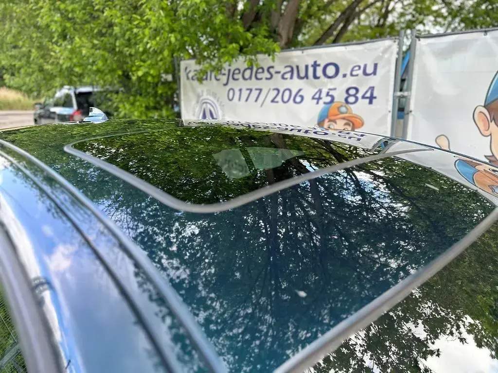 Gebraucht BMW 120 Advantage 177 PS (130 kW) 2016 Blau Kleinwagen