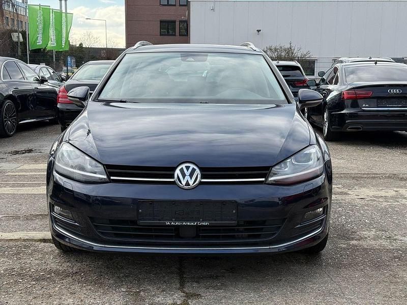 Gebraucht VW Golf VII Highline 150 PS (110 kW) 2015 Blau Kombi