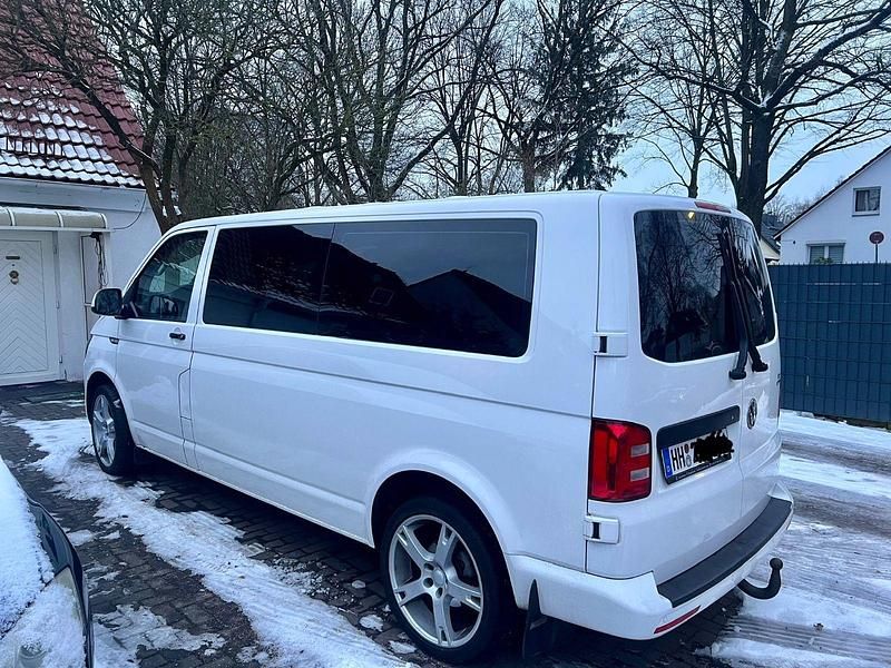Gebraucht VW Caravelle 150 PS (110 kW) 2015 Weiß Van / Kleinbus