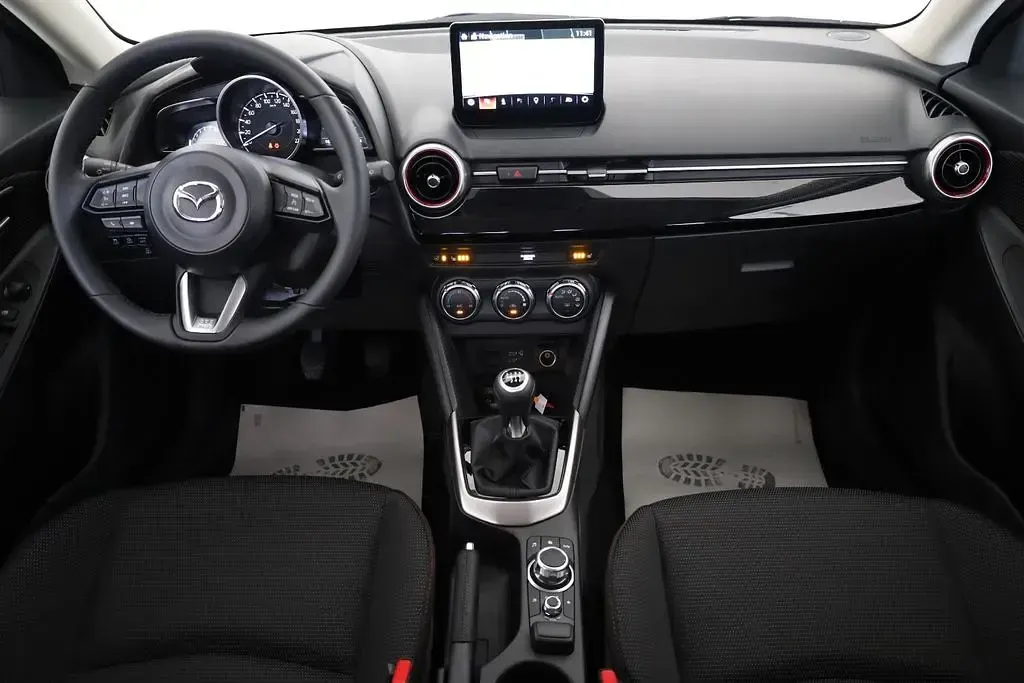 Neu Mazda 2 Homura-Line 90 PS (66 kW) 2025 Schwarz Kleinwagen