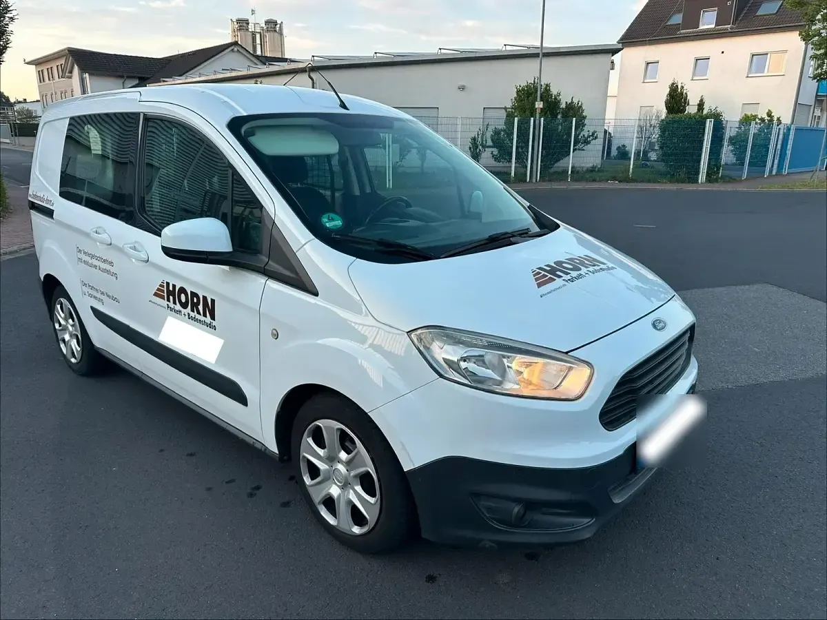 Gebraucht Ford Transit 75 PS (55 kW) 2016 Weiß Van / Kleinbus